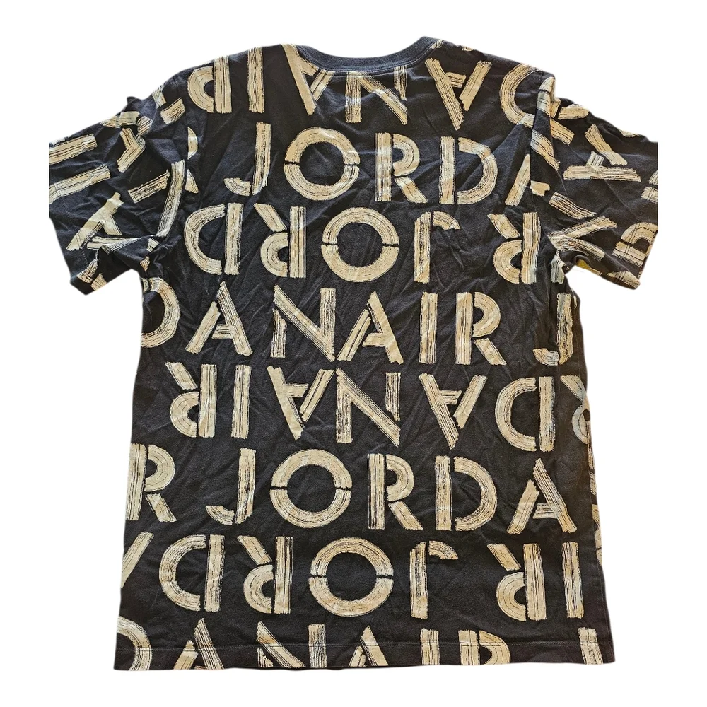 Jordan: Graphic Tee ❤️